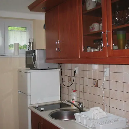 Gabor Apartman *