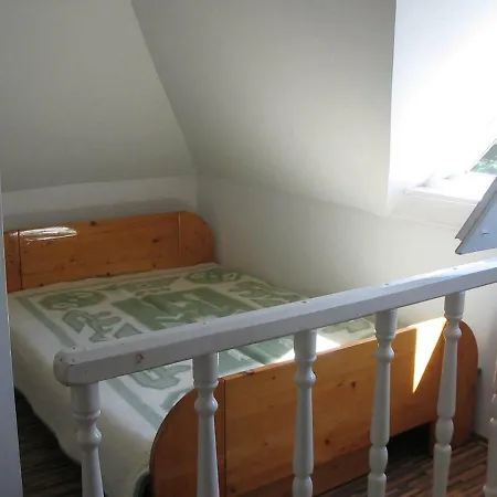 Gabor Apartman شقة *